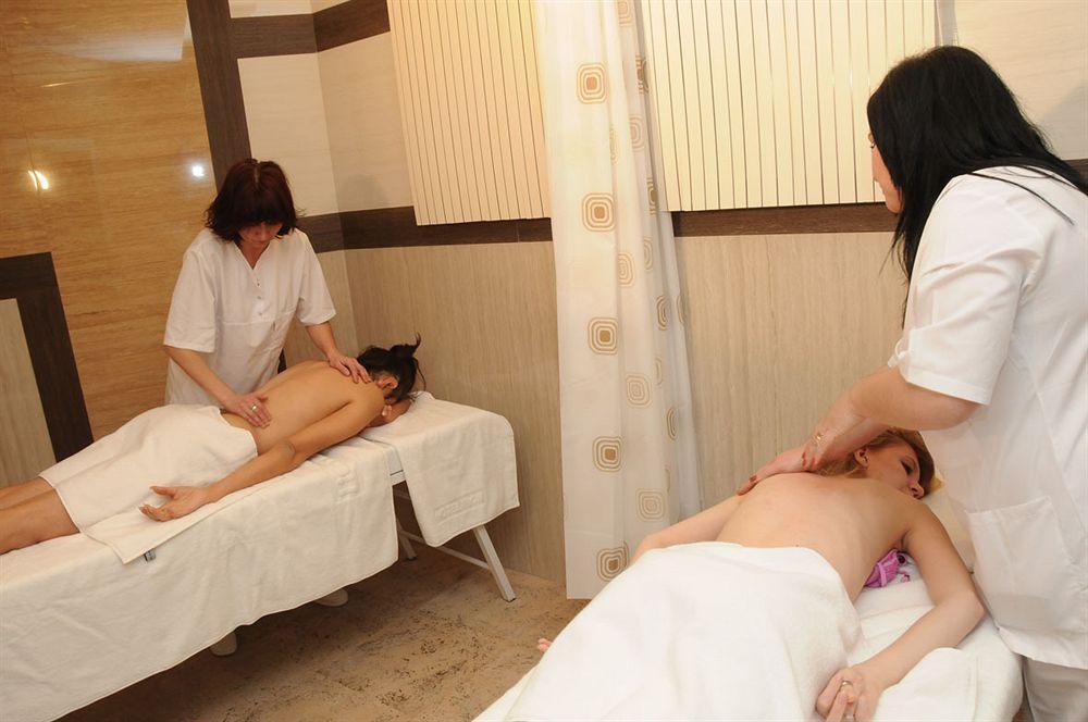 Iron Hotel Hokmeli Ngoại thất bức ảnh