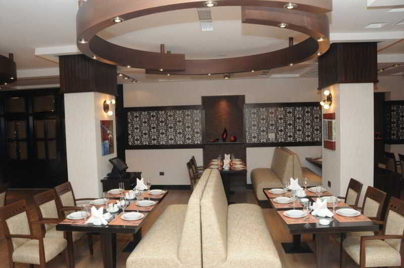 Iron Hotel Hokmeli Ngoại thất bức ảnh
