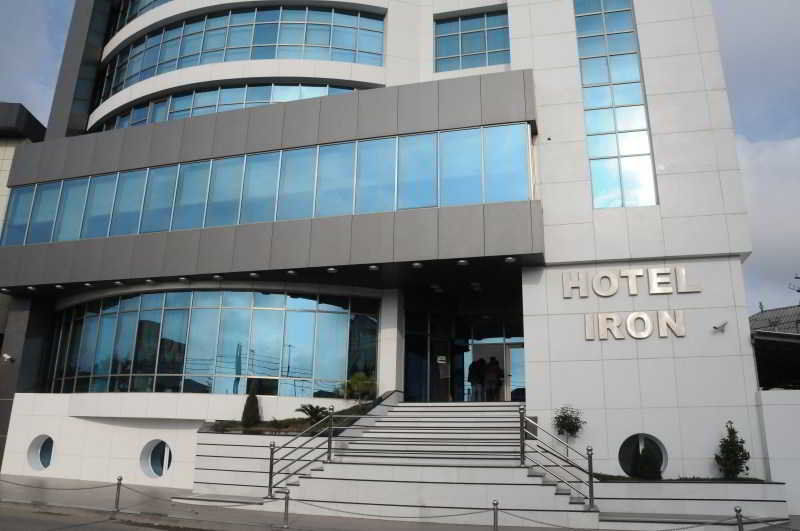 Iron Hotel Hokmeli Ngoại thất bức ảnh