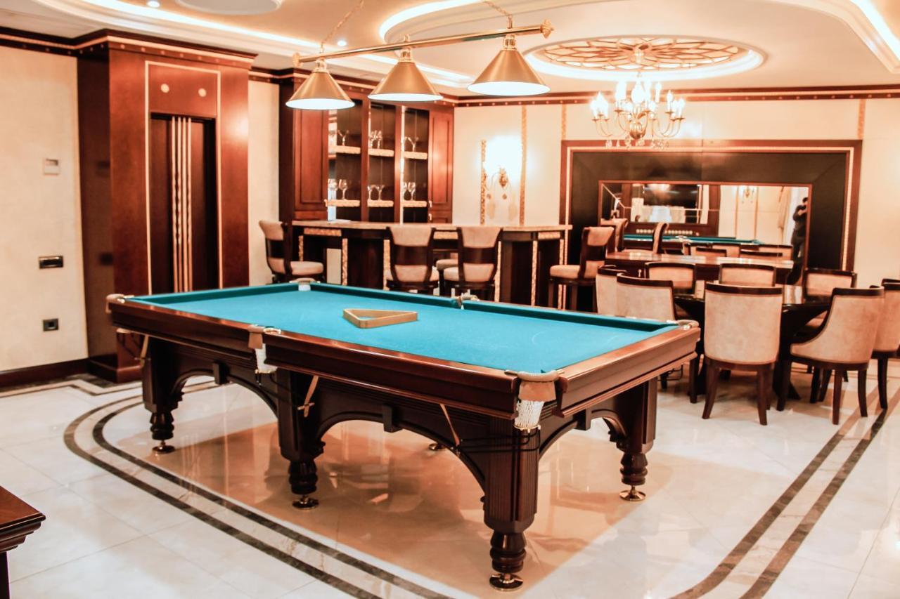 Iron Hotel Hokmeli Ngoại thất bức ảnh